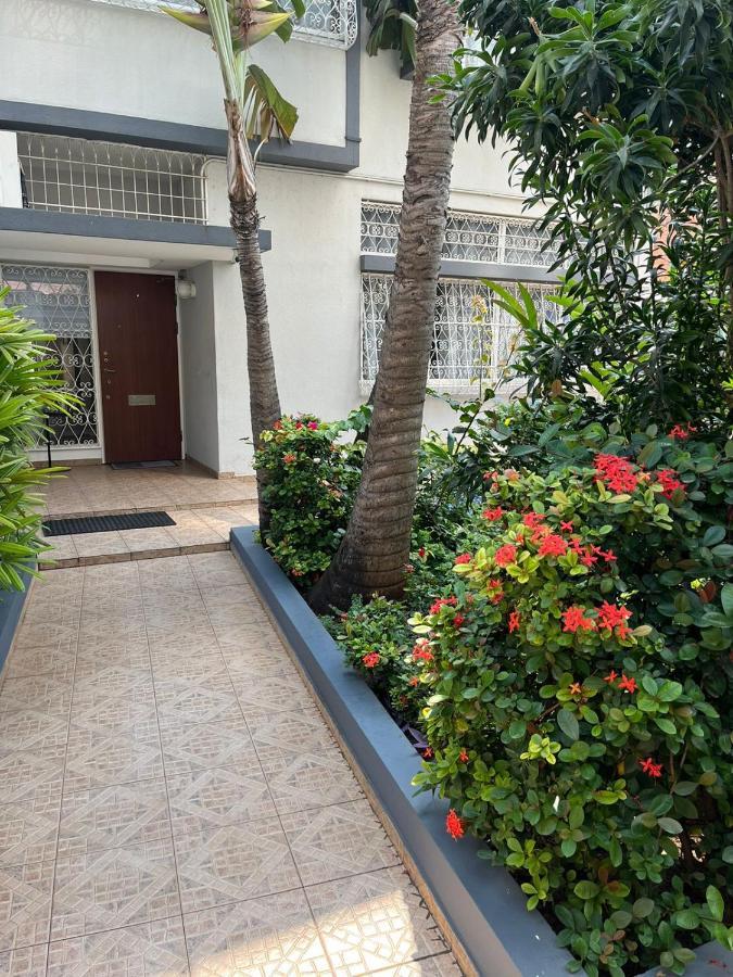 Отель Casas De Luanda Gh-Alvalade Экстерьер фото